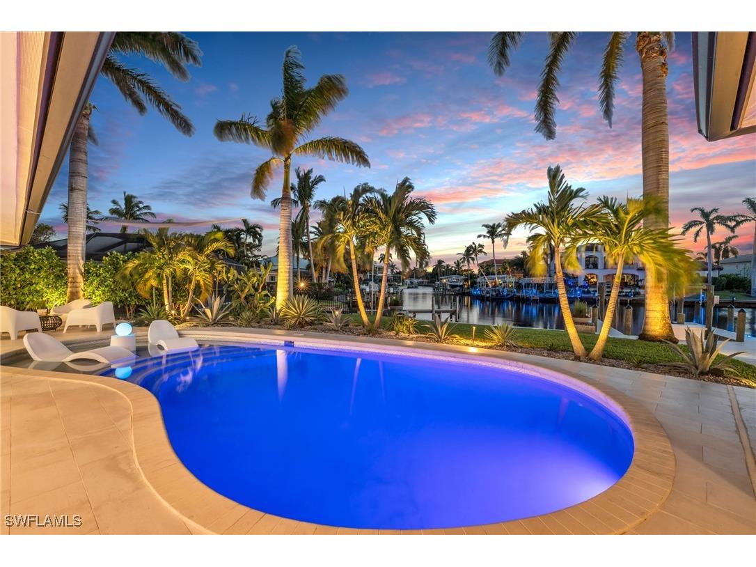 438 Keenan Avenue Fort Myers FL 33919 224084656 image1