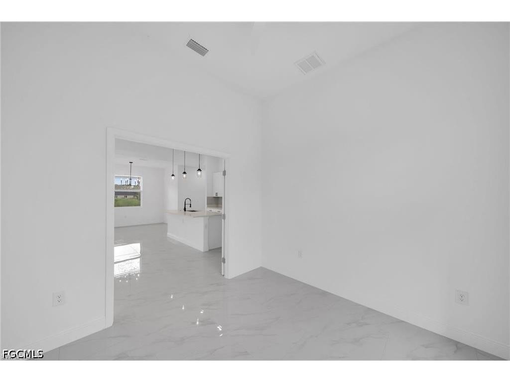 438 Poplar Street Lehigh Acres FL 33974 2026025818 image10