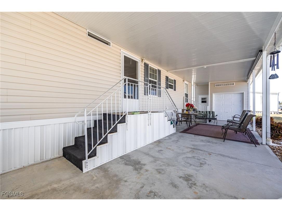 438 Snead Drive North Fort Myers FL 33903 2026003926 image4