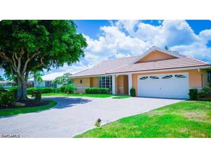 438 Torrey Pines Point Naples FL 34113 226023720 image1