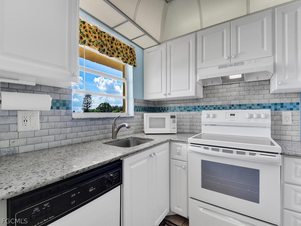 4380 27th Court SW #1-304 Naples FL 34116 2025018595 image15