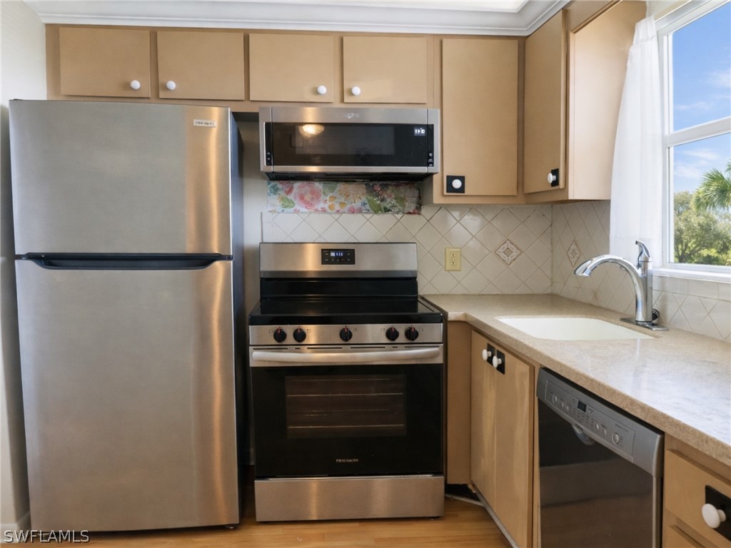 4380 27th Street SW #407 Naples FL 34116 226010290 image2