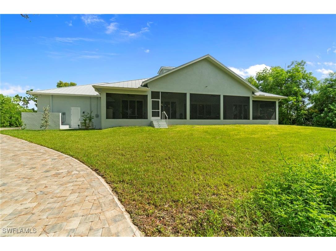 4381 Broadway Avenue W Estero FL 33928 226001665 image35