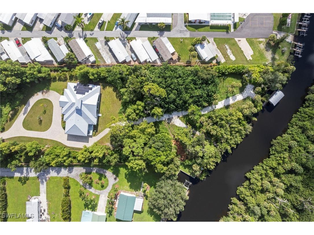 4381 Broadway Avenue W Estero FL 33928 226001665 image45