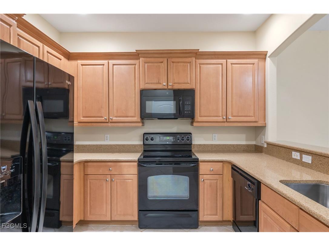 4381 Lazio Way #506 Fort Myers FL 33901 2025006838 image10