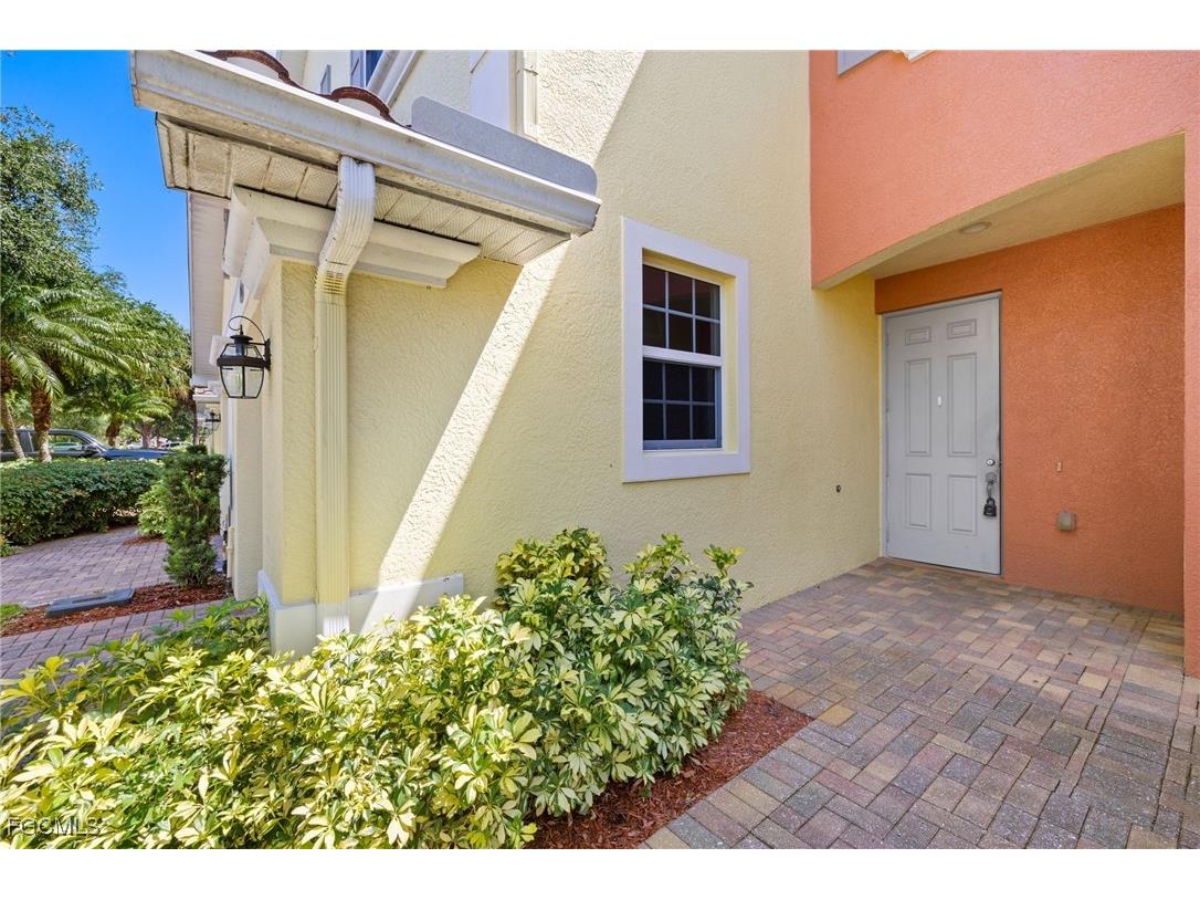 4381 Lazio Way #506 Fort Myers FL 33901 2025006838 image2