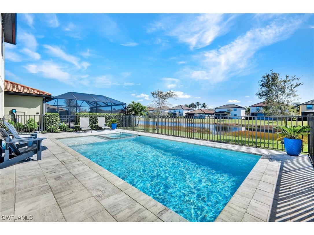 4382 Bismark Way Naples FL 34119 224010314 image1