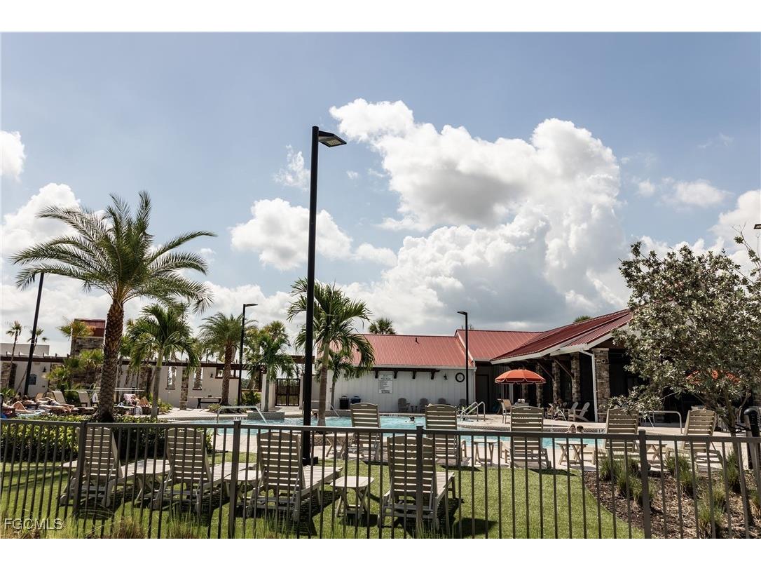 43821 Seedling Terrace Punta Gorda FL 33982 2025022589 image26