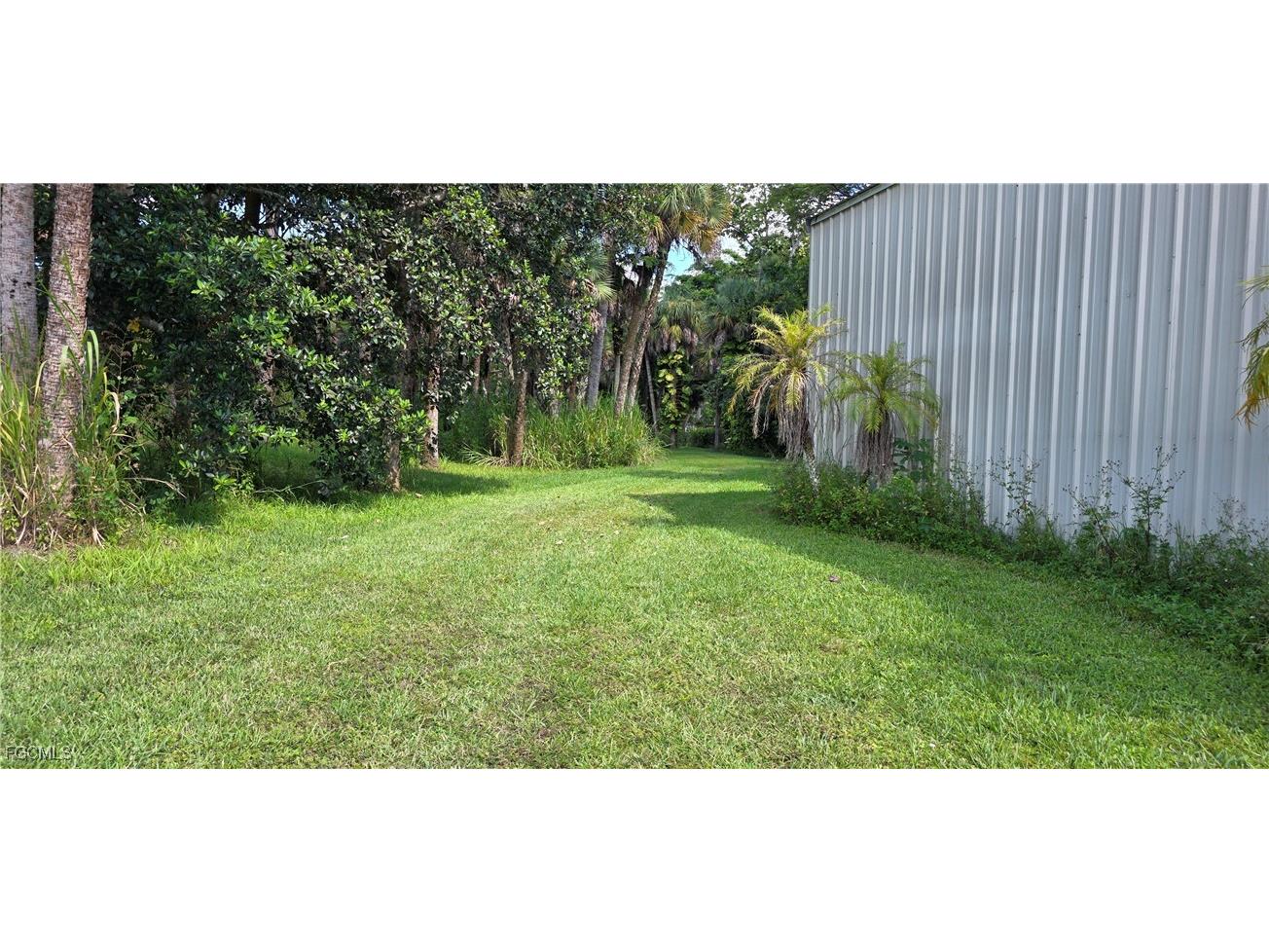 4383 Cr 78 Labelle FL 33935 2025014870 image16