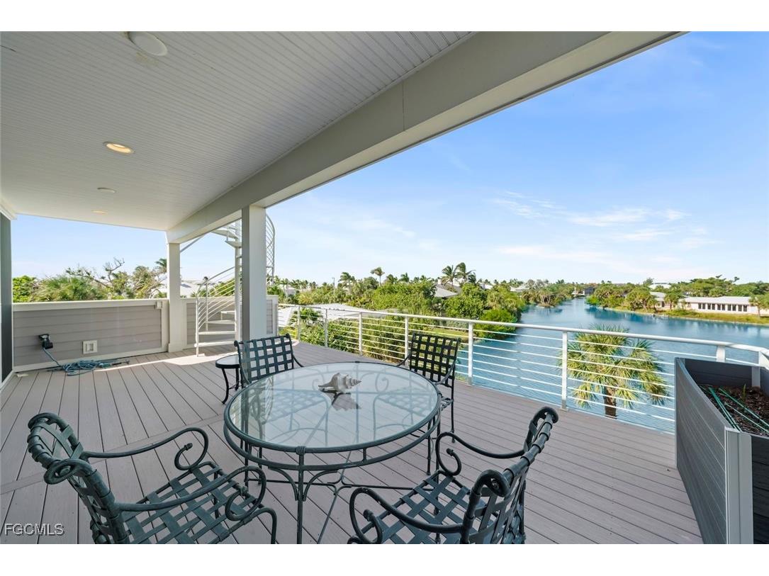 4383 Gulf Pines Drive Sanibel FL 33957 2025019643 image41