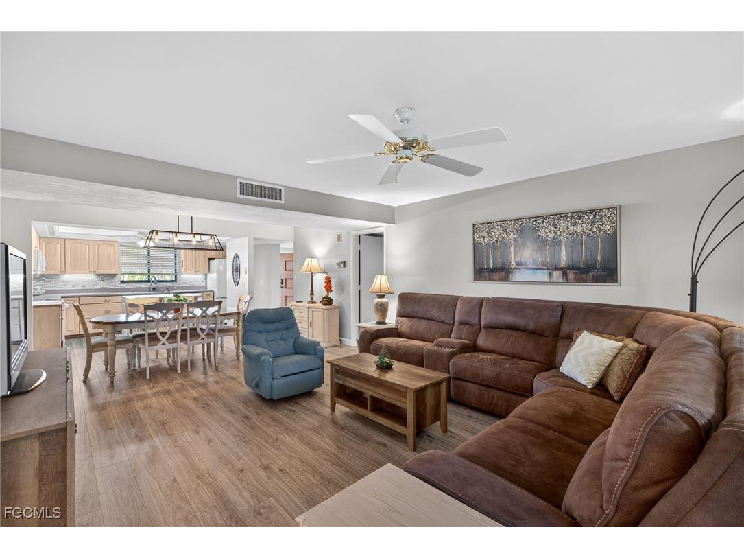 4384 Bowsprit Court #2B Fort Myers FL 33919 2026002239 image2