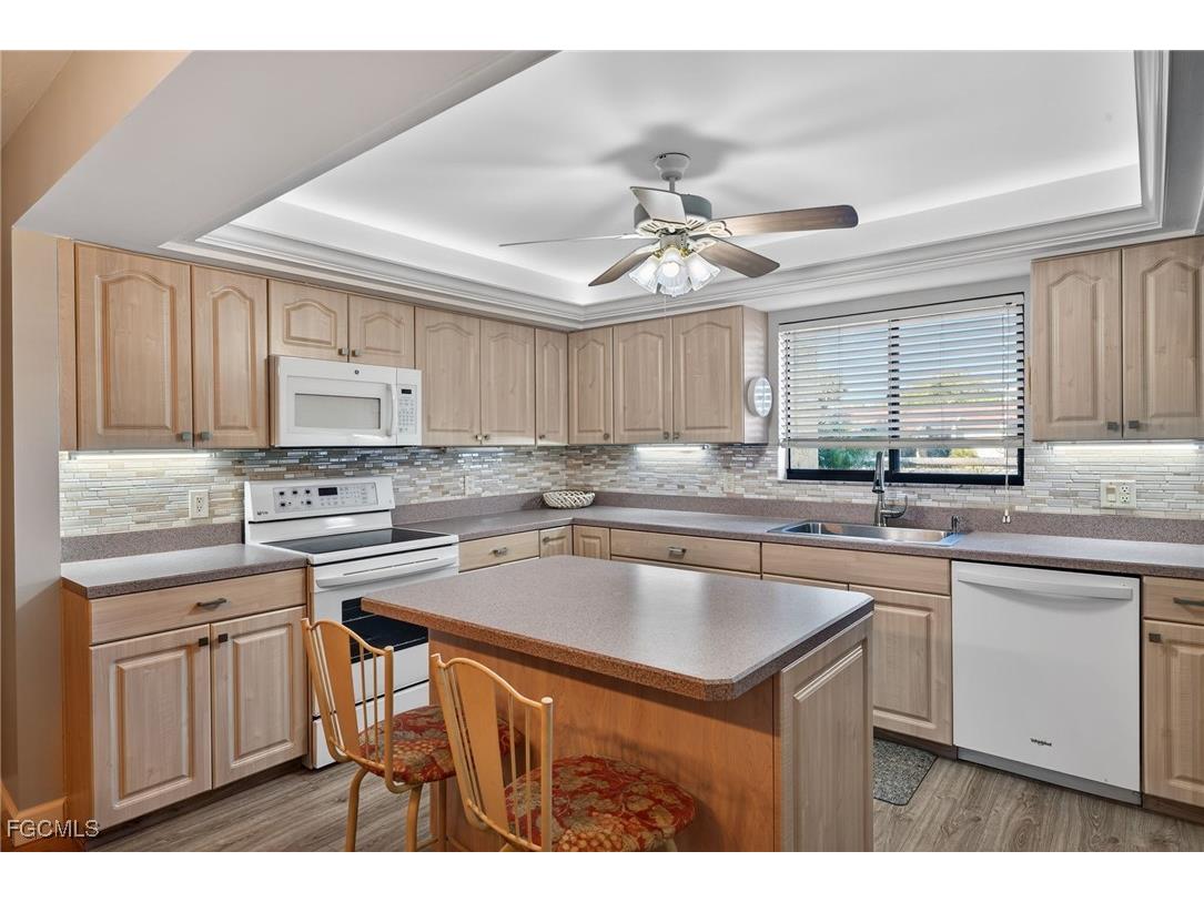 4384 Bowsprit Court #2B Fort Myers FL 33919 2026002239 image3