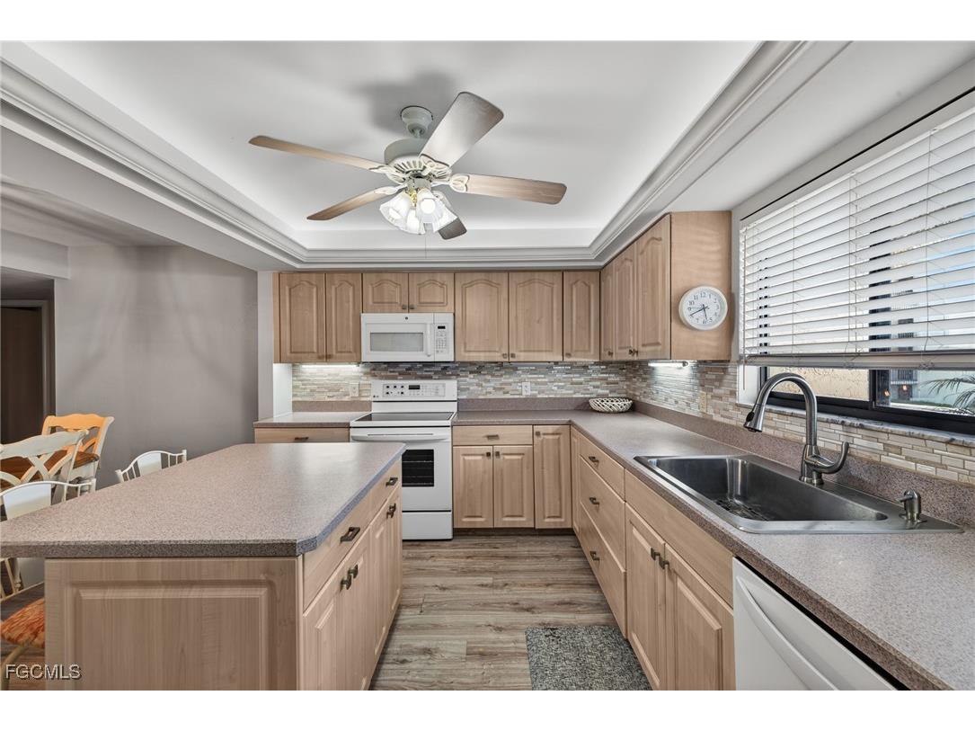 4384 Bowsprit Court #2B Fort Myers FL 33919 2026002239 image7