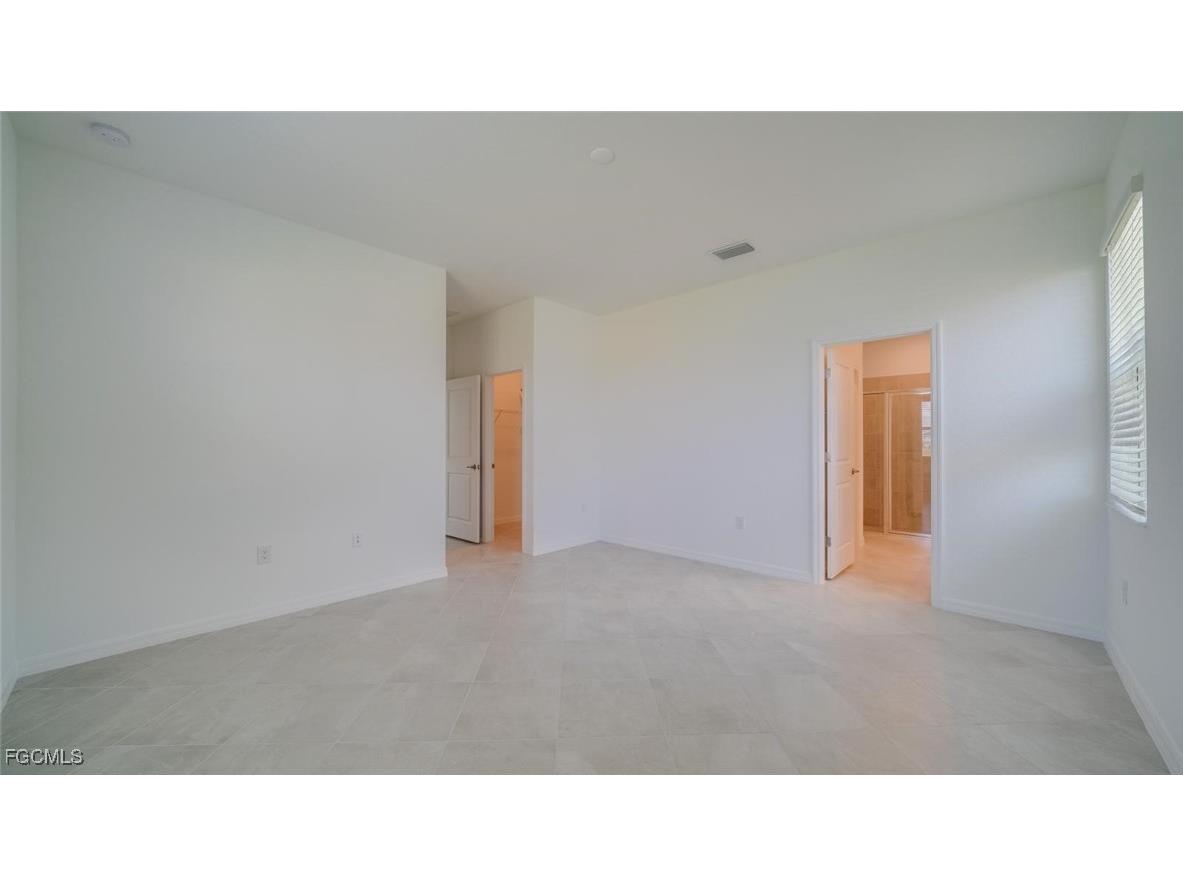 43854 Seedling Terrace Punta Gorda FL 33982 2025020461 image27