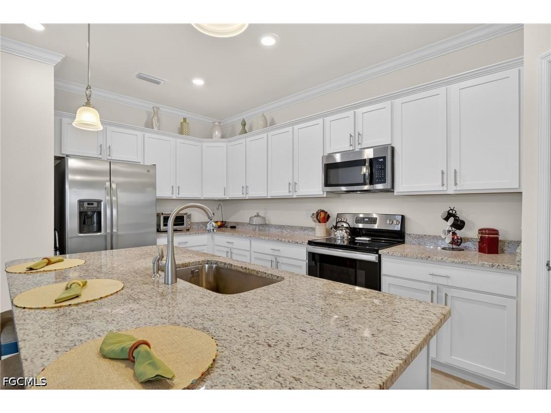 4386 Bluegrass Drive Fort Myers FL 33916 2026021359 image18