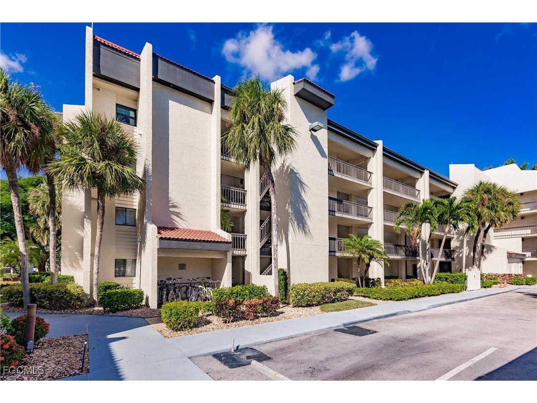 4386 Jib Boom Court #1B Fort Myers FL 33919 2025022924 image1