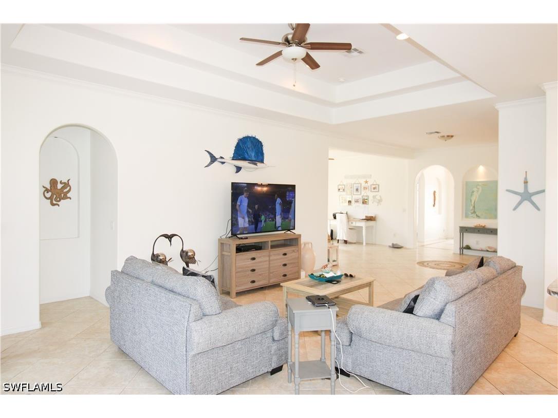 4388 Pomarine Court Naples FL 34119 226020142 image12