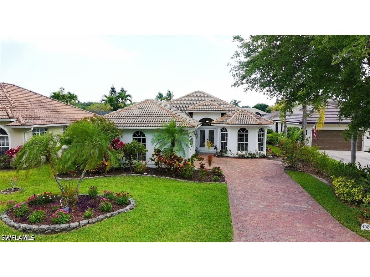 4388 Pomarine Court Naples FL 34119 226020142 image7