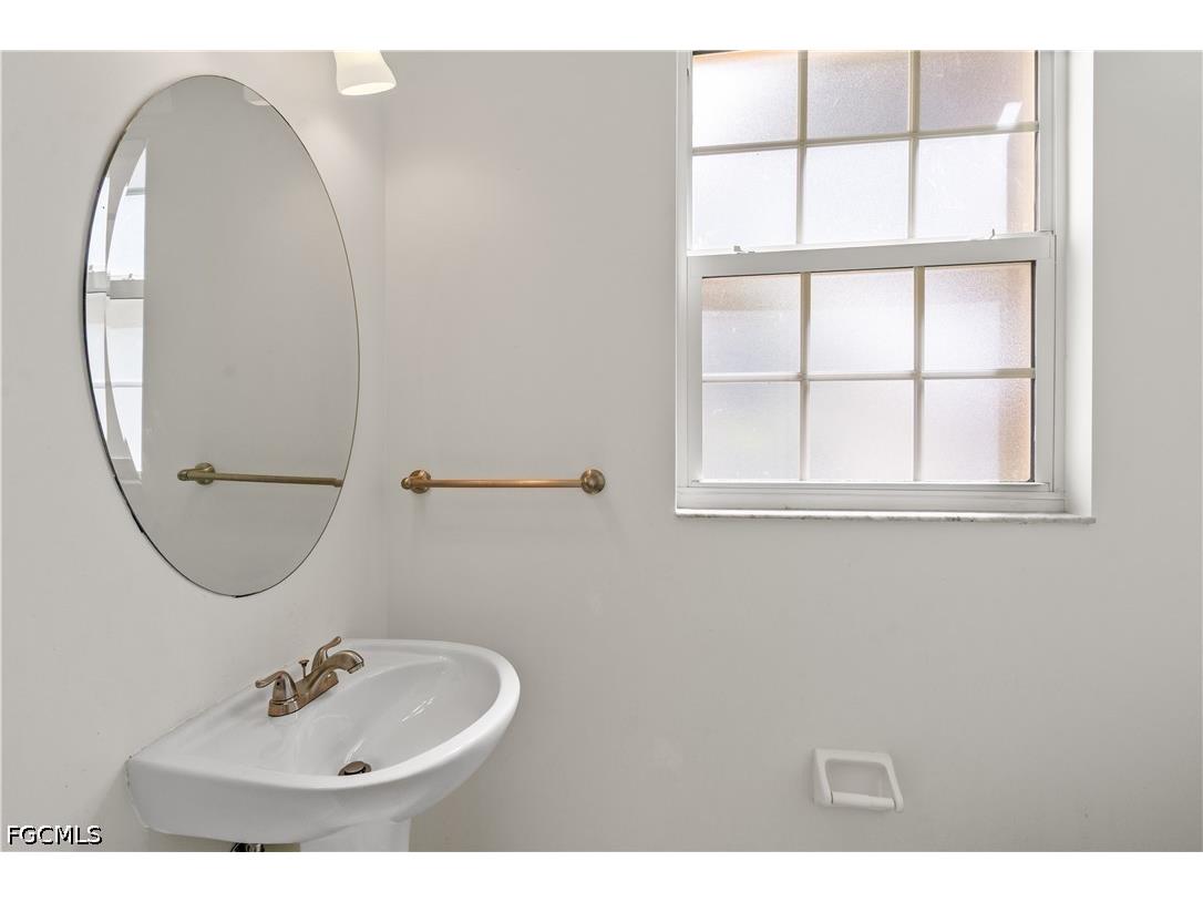 4390 Lazio Way #401 Fort Myers FL 33901 2026016069 image11