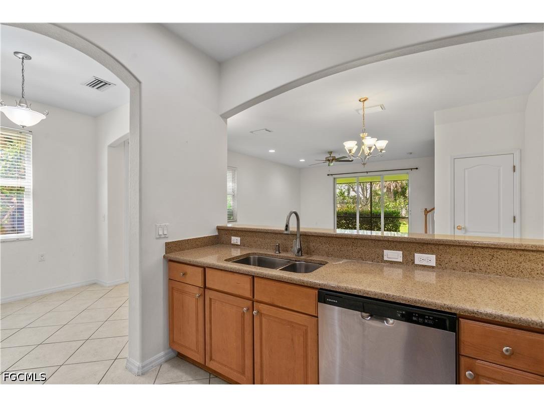 4390 Lazio Way #401 Fort Myers FL 33901 2026016069 image18