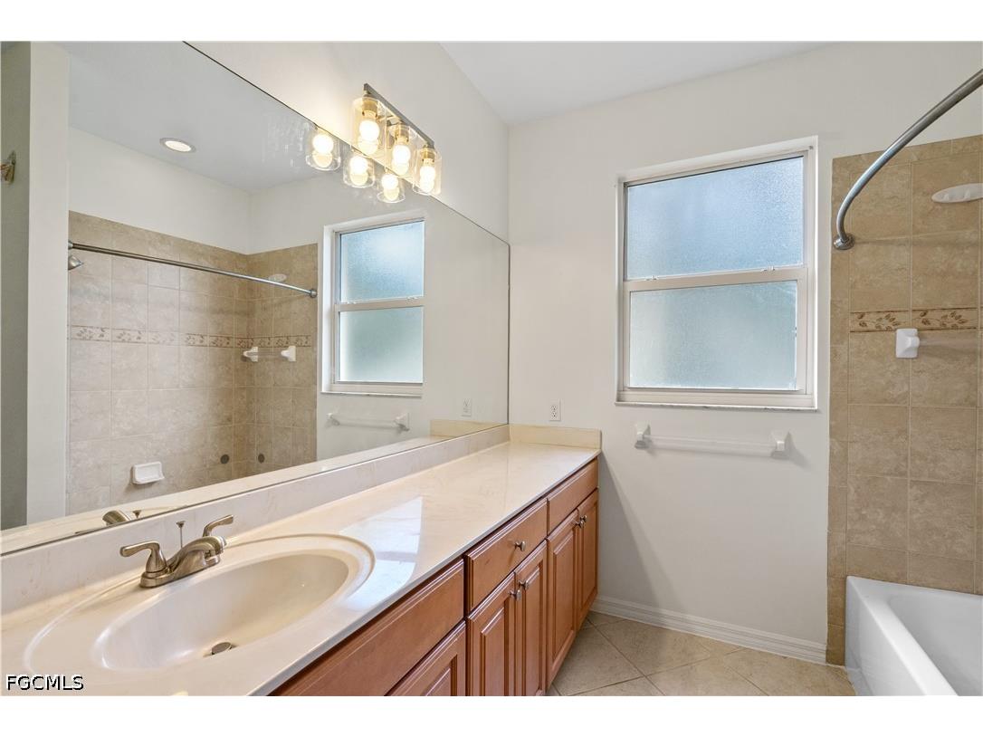 4390 Lazio Way #401 Fort Myers FL 33901 2026016069 image35