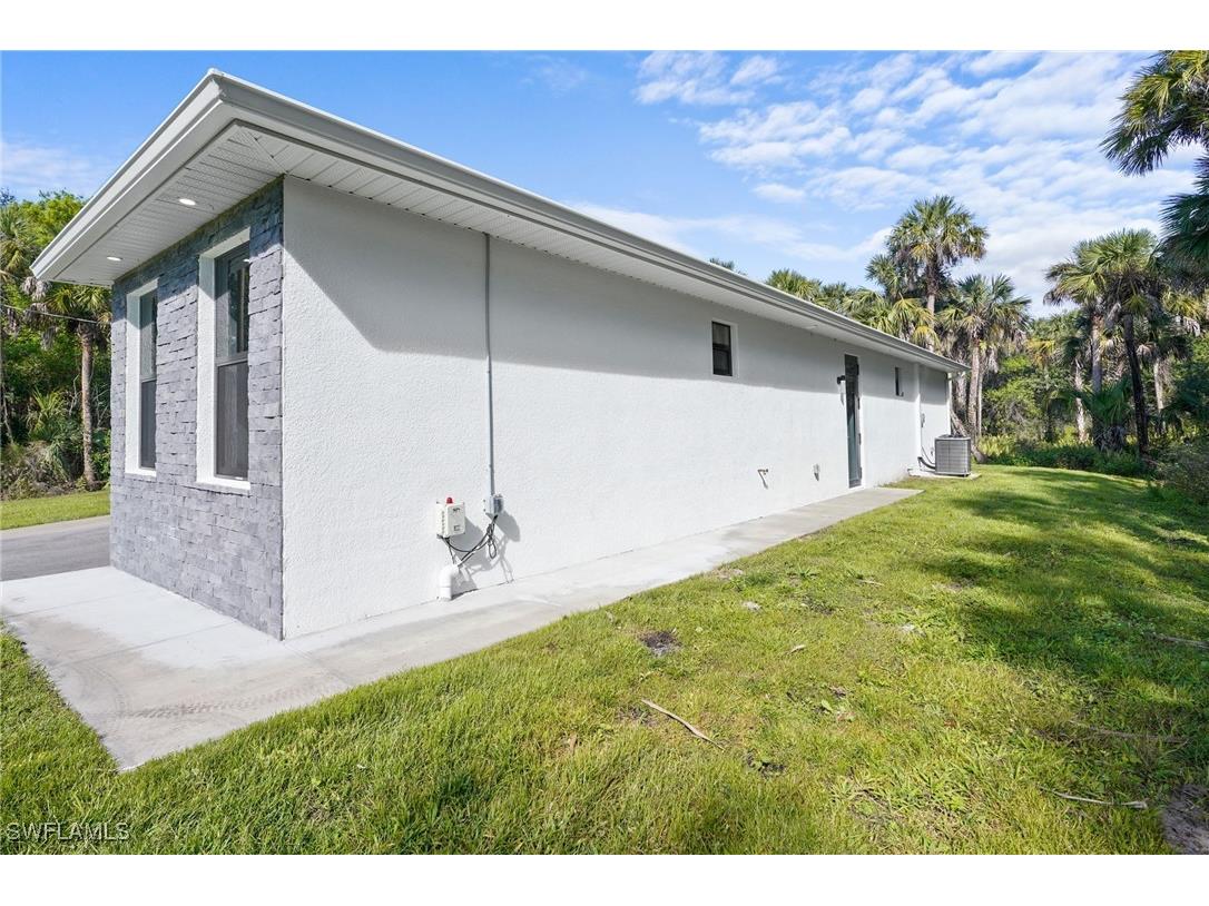 4393 32nd Avenue SE Naples FL 34117 226004664 image21