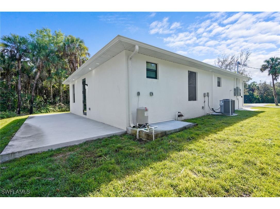 4393 32nd Avenue SE Naples FL 34117 226004664 image40