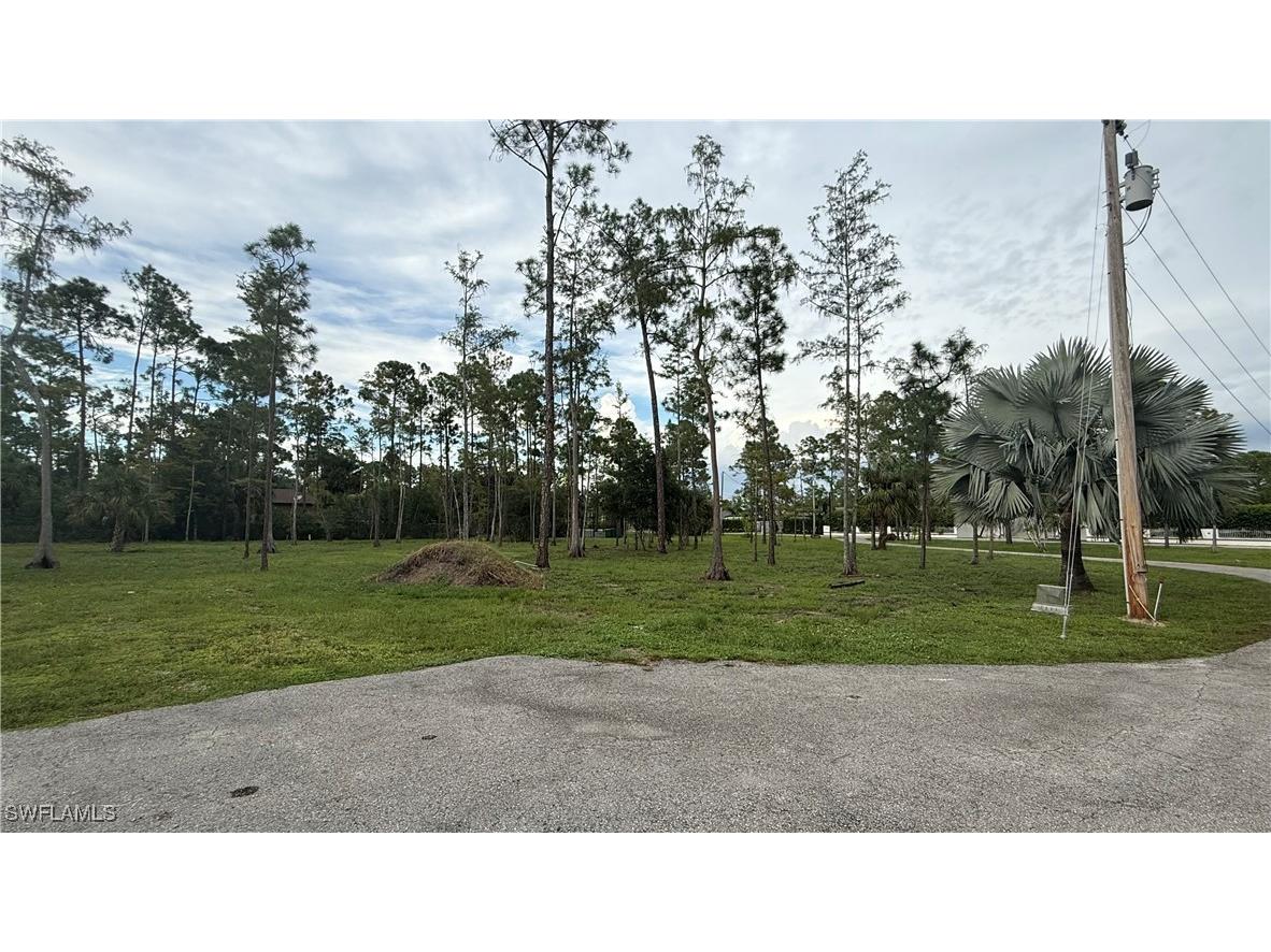 4395 18th Street NE Naples FL 34120 225071271 image4