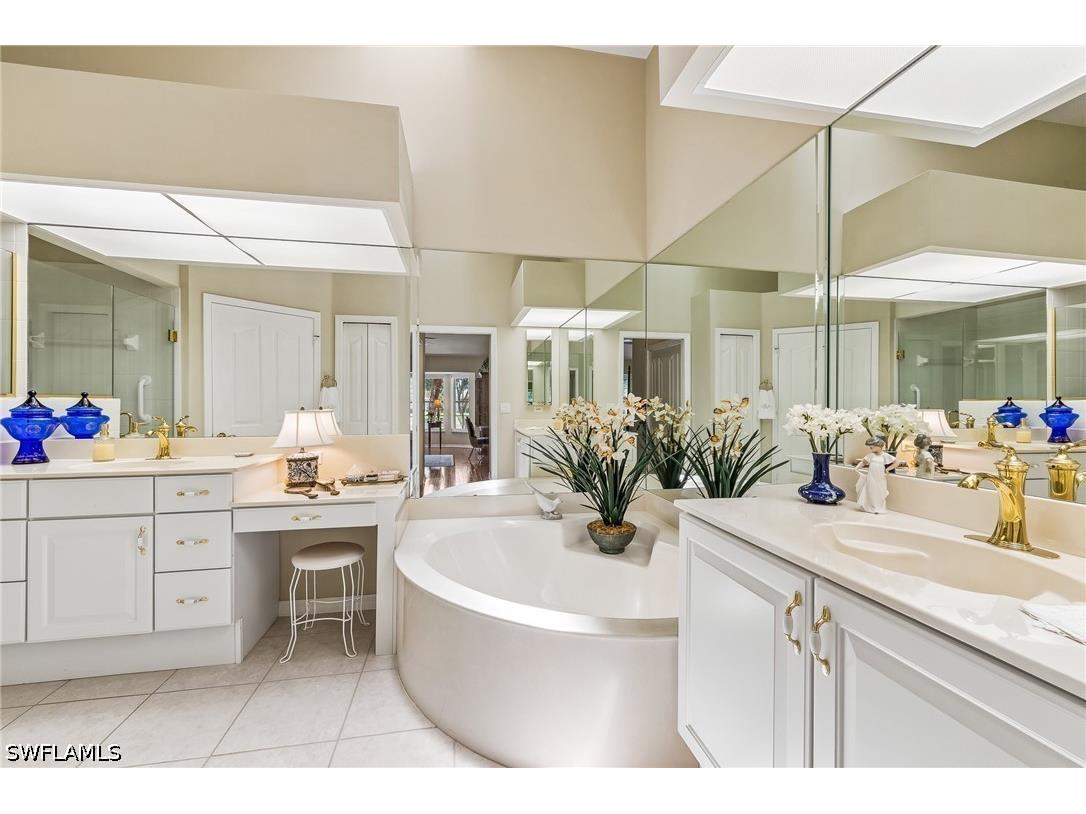 4395 Dover Court #303 Naples FL 34105 226024913 image15