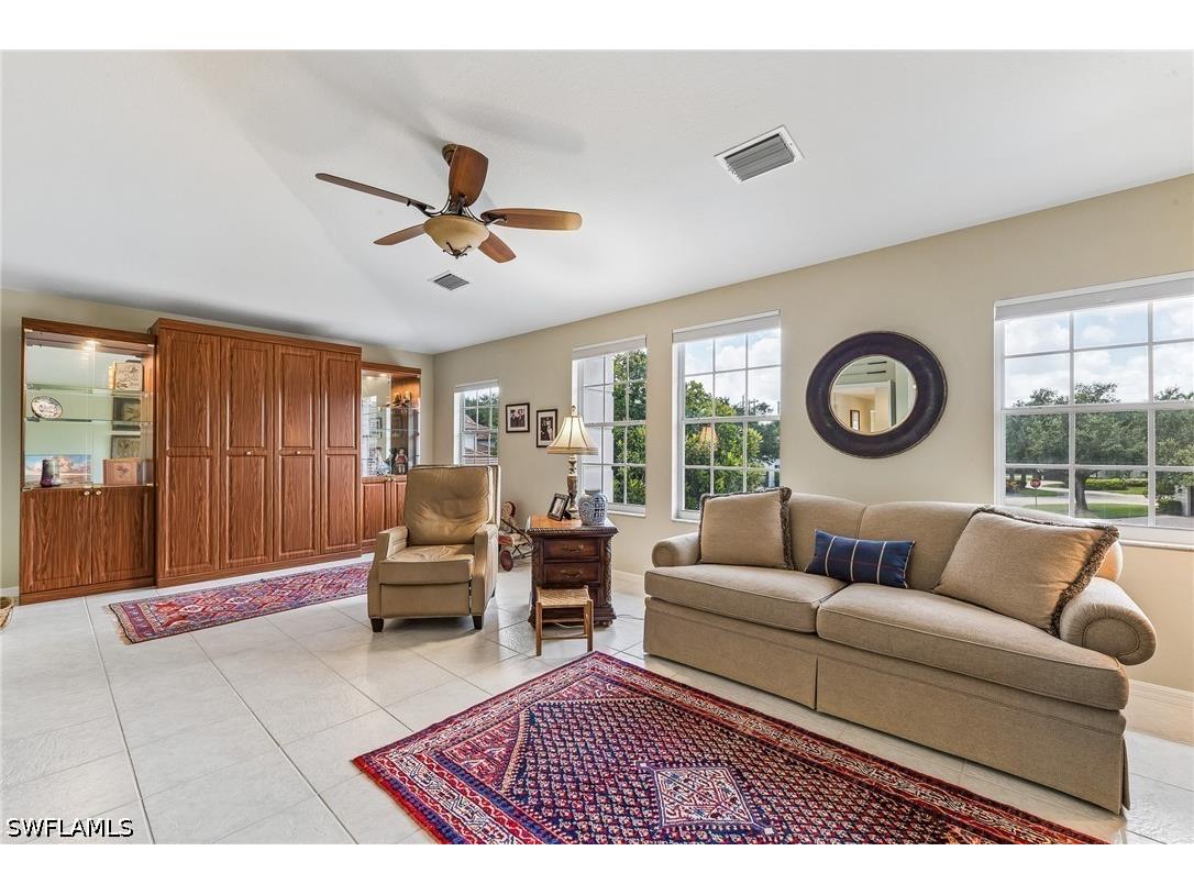 4395 Dover Court #303 Naples FL 34105 226024913 image19