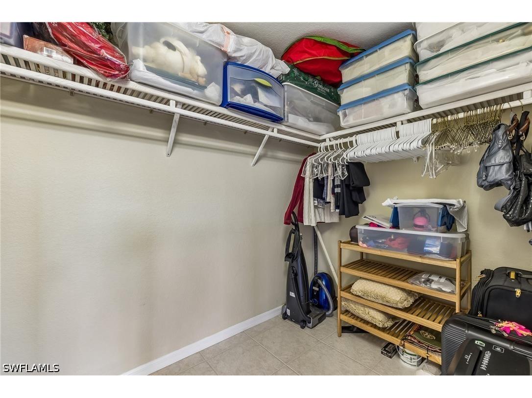 4395 Dover Court #303 Naples FL 34105 226024913 image21