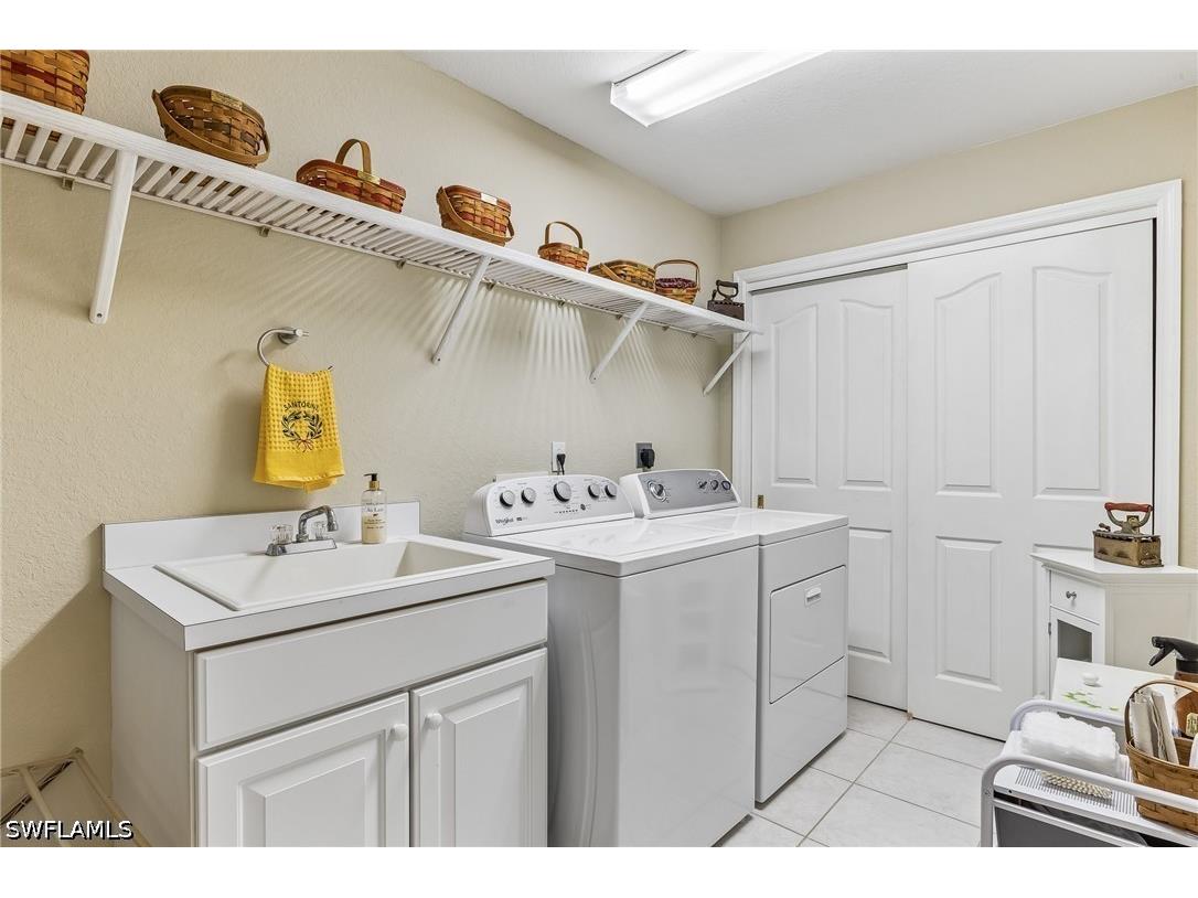 4395 Dover Court #303 Naples FL 34105 226024913 image26