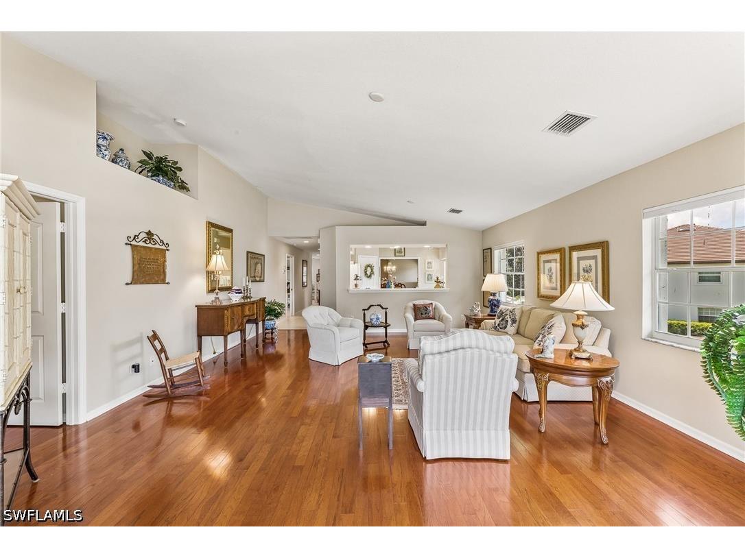 4395 Dover Court #303 Naples FL 34105 226024913 image3