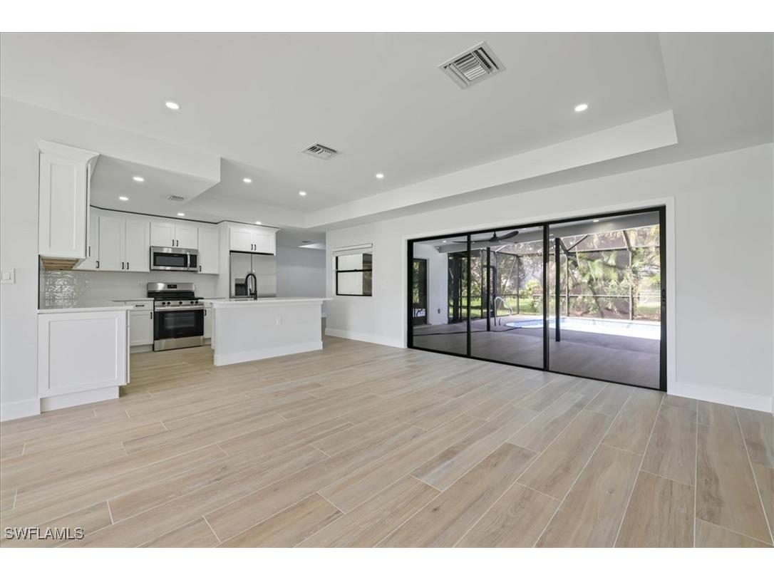 4396 Beechwood Lake Drive Naples FL 34112 225082691 image11