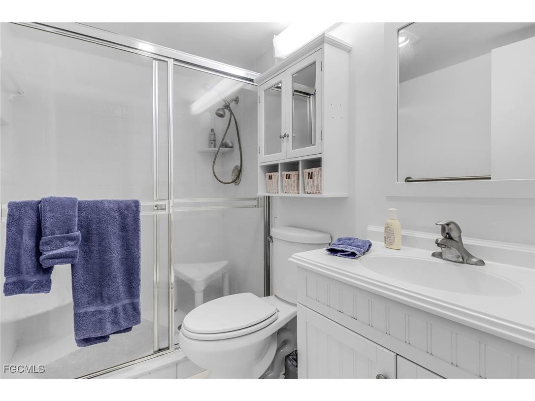 4396 Bowsprit Court #2E Fort Myers FL 33919 2025008463 image11