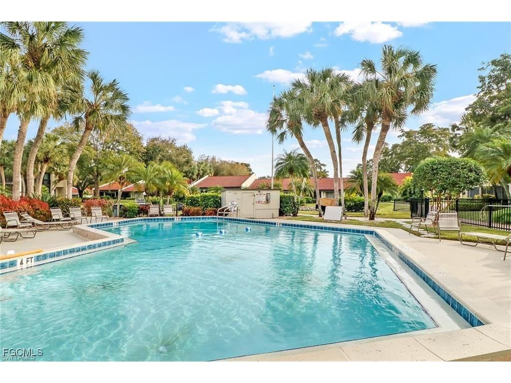 4396 Bowsprit Court #2E Fort Myers FL 33919 2025008463 image26