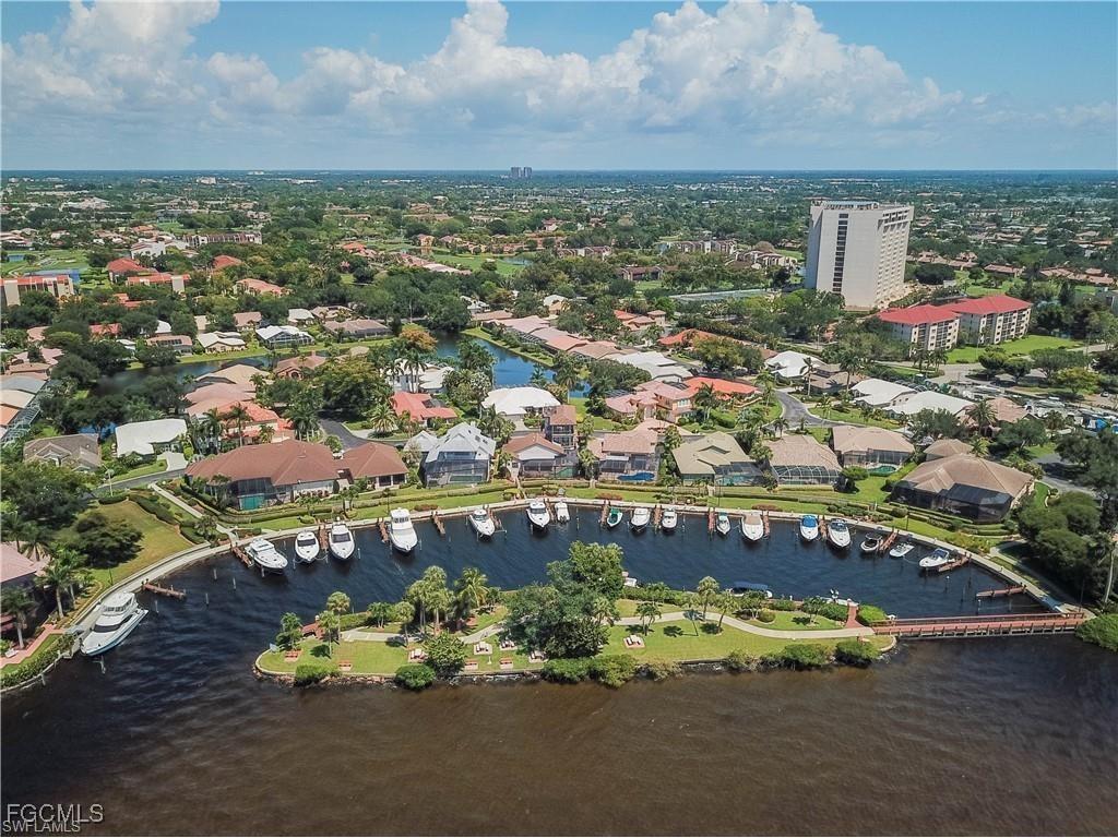 4396 Bowsprit Court #2E Fort Myers FL 33919 2025021985 image3
