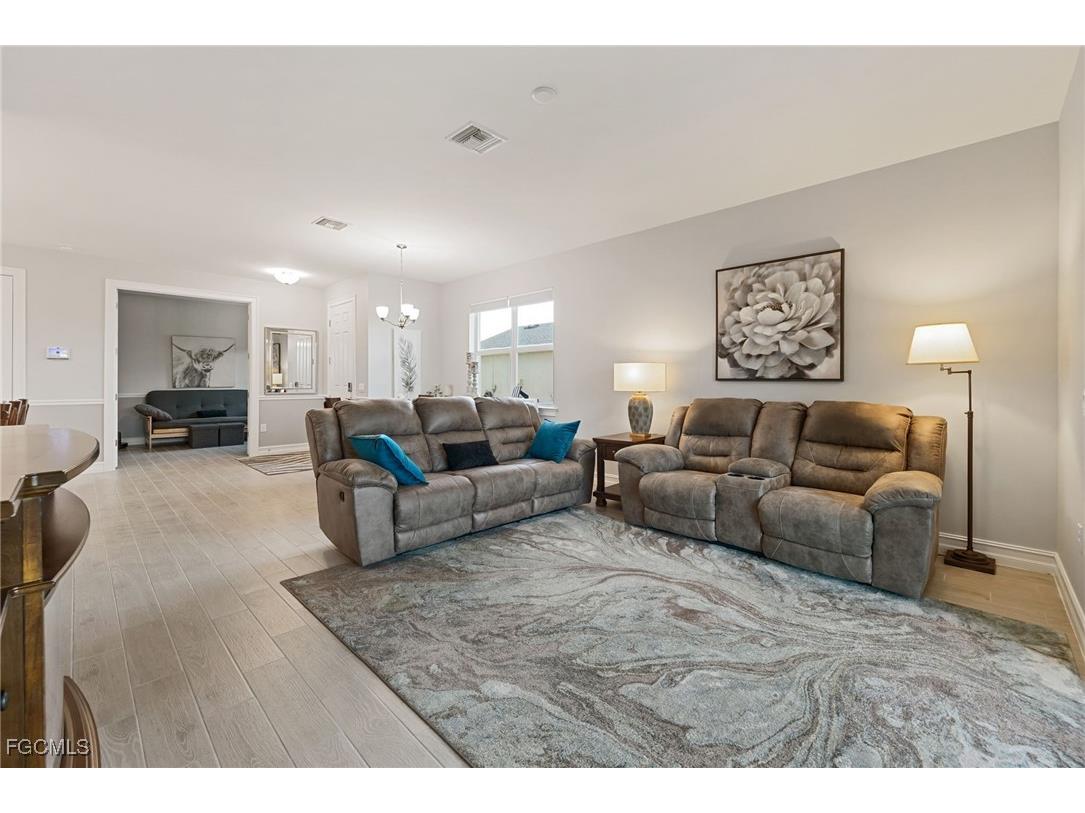 43985 Blue Heron Lane Punta Gorda FL 33982 2025021414 image3