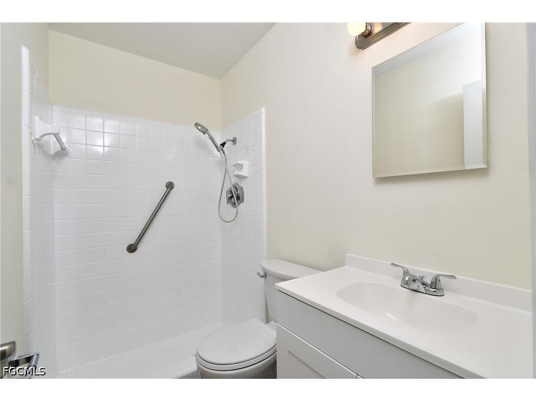 44 Tangelo Court Lehigh Acres FL 33936 2026019582 image10