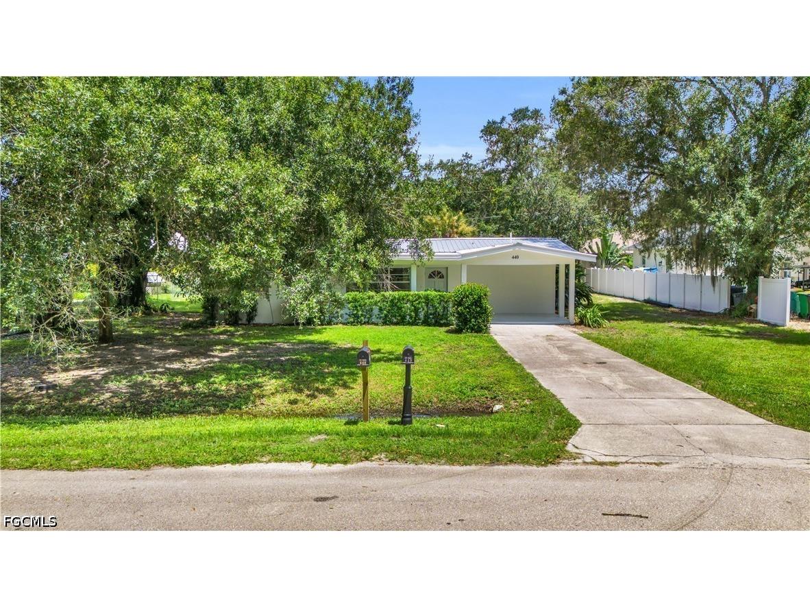 440 6th Avenue Labelle FL 33935 2026027971 image4