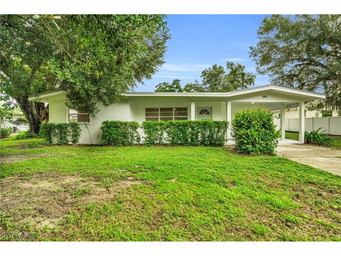 440 6th Avenue Labelle FL 33935 224065555 image1