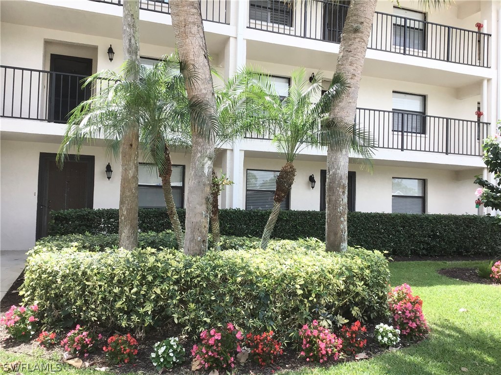 440 Fox Haven Drive #2106 Naples FL 34104 226011271 image1