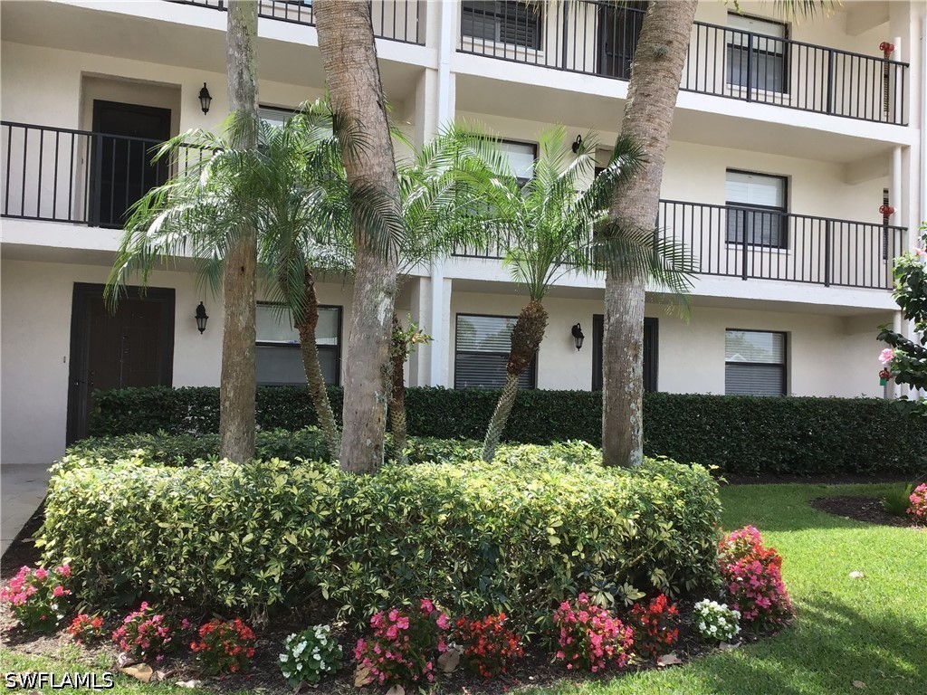 440 Fox Haven Drive #2106 Naples FL 34104 226013987 image1