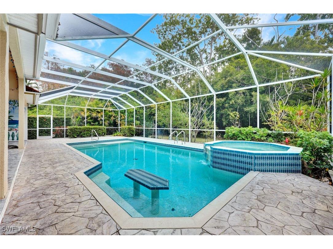 440 Henley Drive Naples FL 34104 226002546 image1