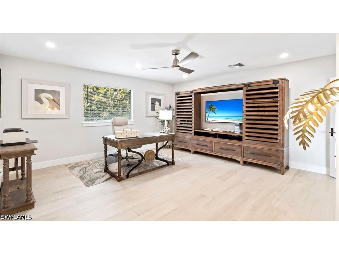 440 Kings Town Drive Naples FL 34102 226021804 image19