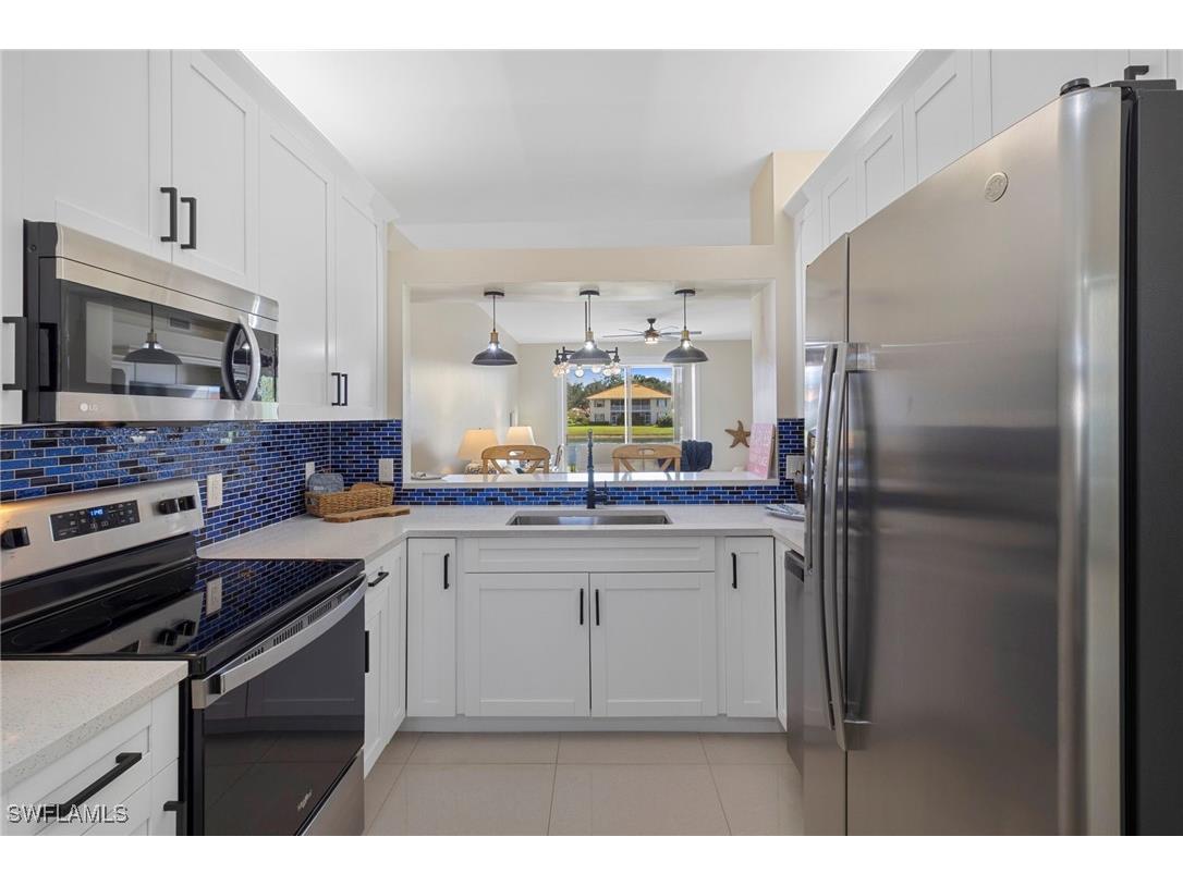 440 Robin Hood Circle #102 Naples FL 34104 225080180 image10