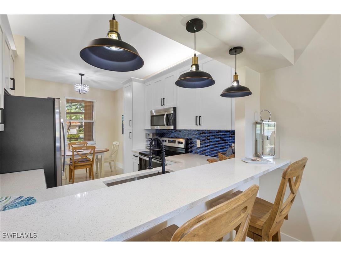 440 Robin Hood Circle #102 Naples FL 34104 225080180 image12