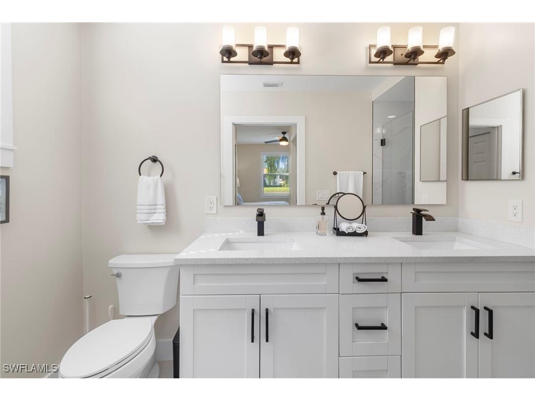 440 Robin Hood Circle #102 Naples FL 34104 225080180 image22