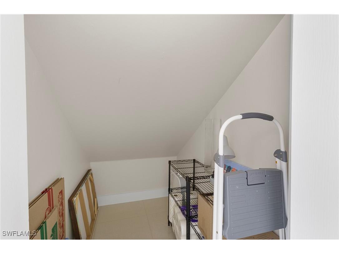 440 Robin Hood Circle #102 Naples FL 34104 225080180 image25