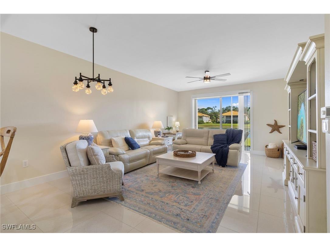 440 Robin Hood Circle #102 Naples FL 34104 225080180 image6